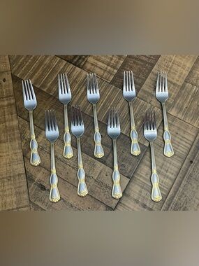 Cooks by JCPenney CKJ6 pattern featuring stainless steel- gold accents set of 9